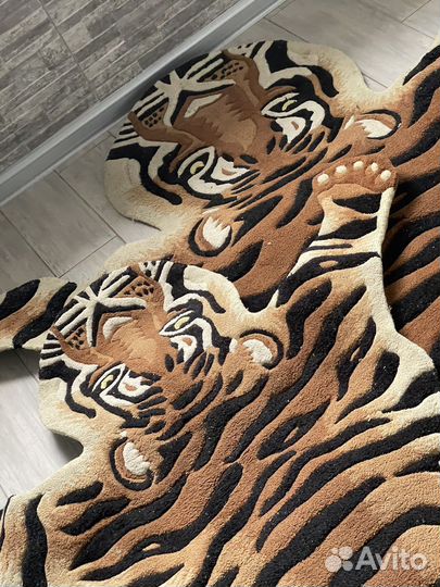 Ковры и поласы бу