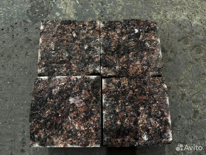 Брусчатка из цветных гранитов