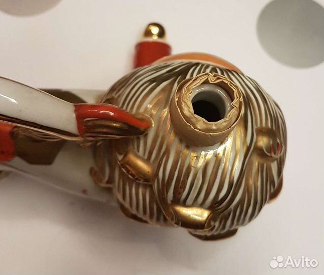 Штоф красный лев