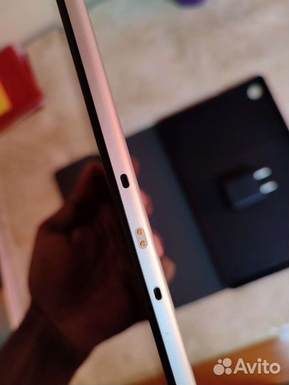 Lenovo tab m10 fhd plus