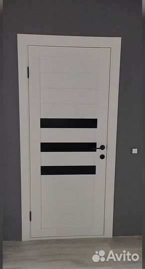 Двери межкомнатные из массива