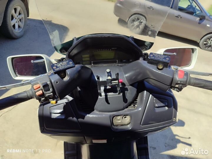 Мотоцикл suzuki skywave 650