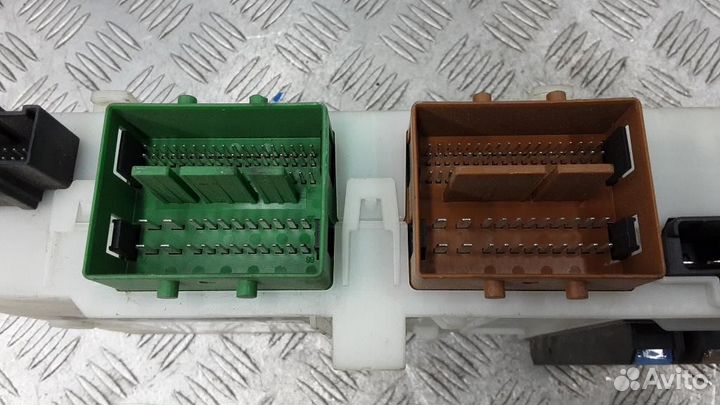 Блок комфорта Land Rover Freelander