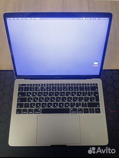 Apple macbook pro 13