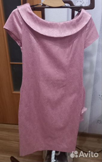 Платье женское 46 размер