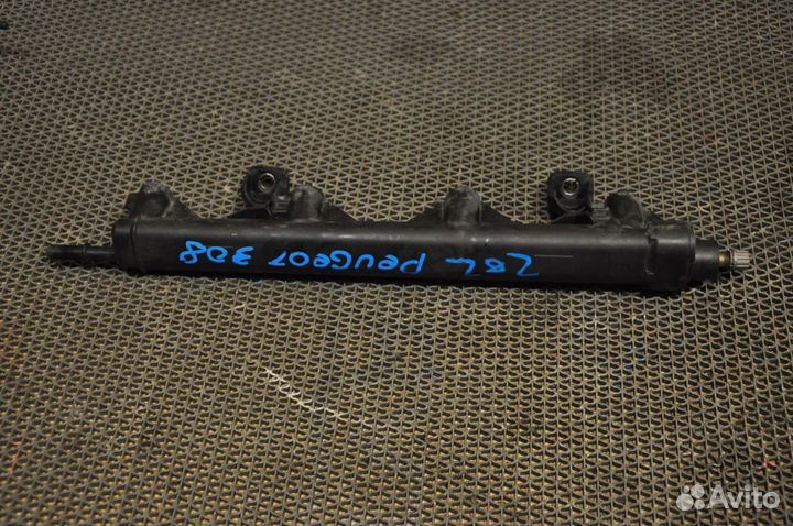 Топливная рейка Peugeot 308 4A