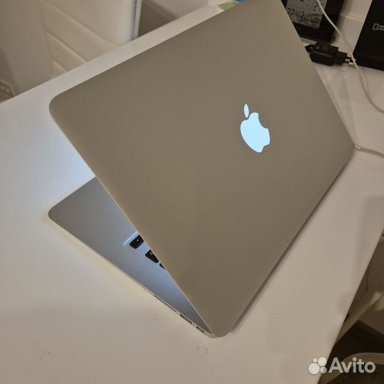 Apple MacBook Air