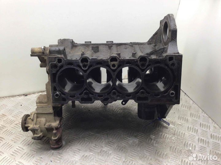 Блок цилиндров Opel Zafira Z16xep