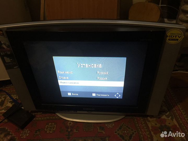 Продаётся телевизор самсунг