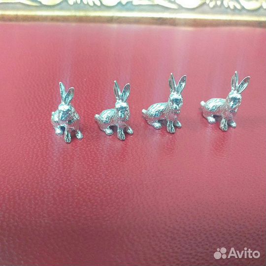 Сювинер из серебра