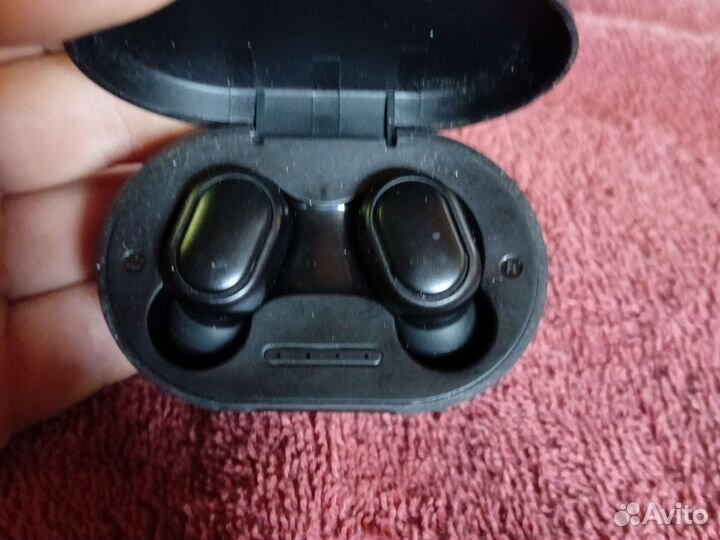 Продаю наушники беспроводные