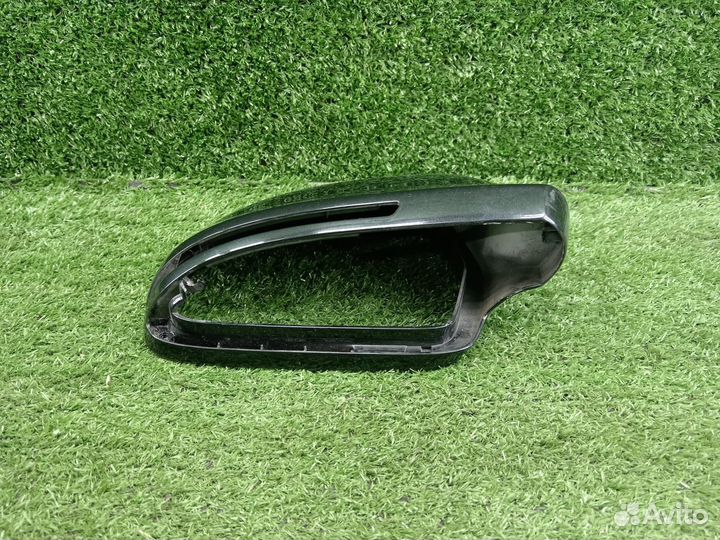Накладка зеркала правая Audi A3 8P A4 B8