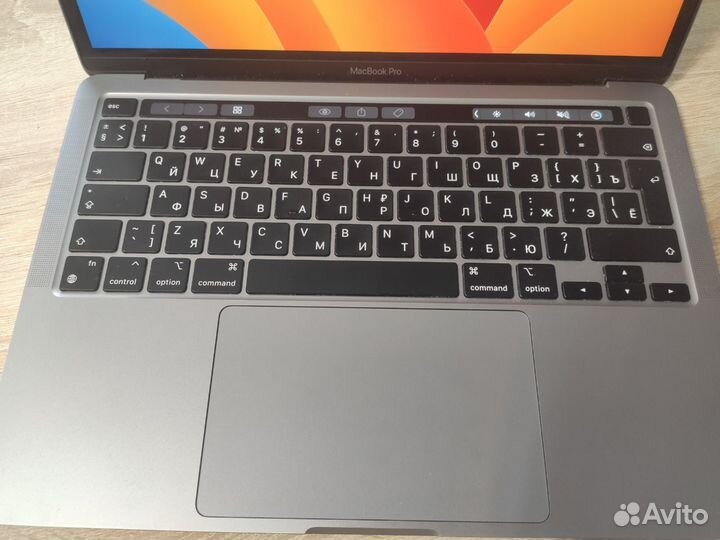 Macbook pro 13 2020 M1 16gb