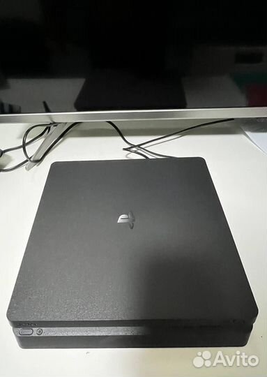 Sony PS4 slim 1tb