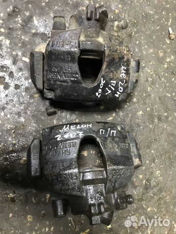 Передний суппорт Renault Megane 2