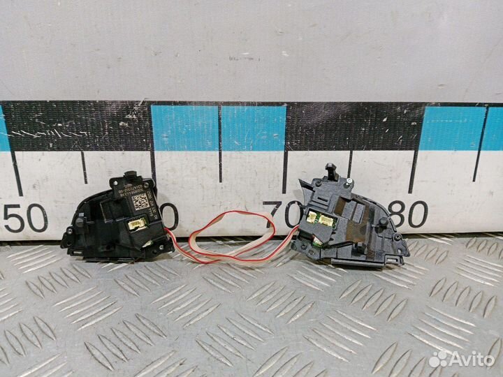 Б/У Блок кнопок руля VW Passat B8#001