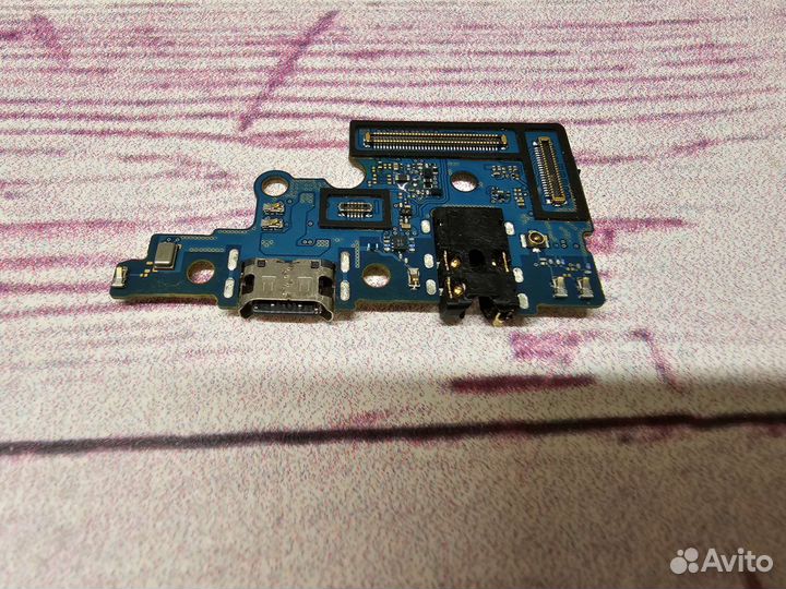 Samsung A70 A705F разбор