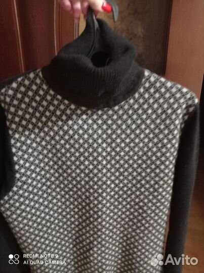 Свитер кашемировый