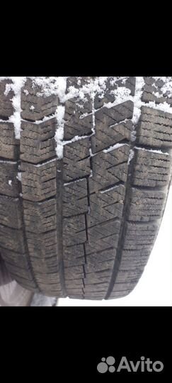 Bridgestone Blizzak Ice 205/65 R16