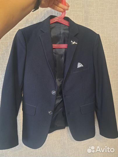 Пиждак на мальчика 128