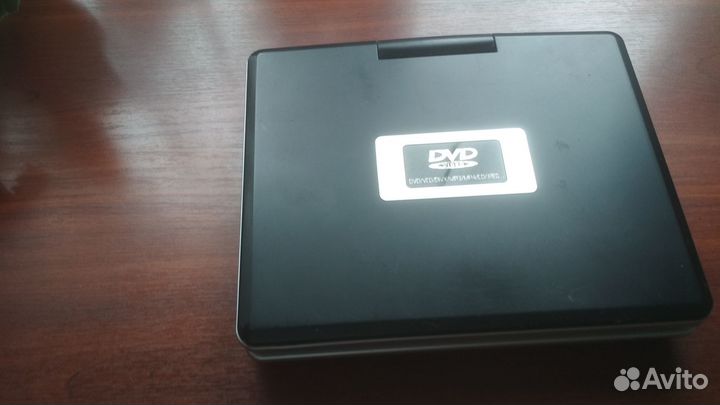 Портативный DVD плеер с TV - Eplutus EP-1016