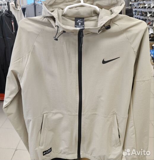 Спортивный костюм мужской nike