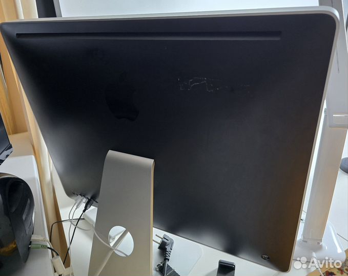 iMac 24 2009 1Тб HDD + SSD / 6Гб в идеале