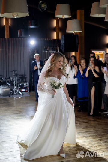 Свадебное платье 44 46
