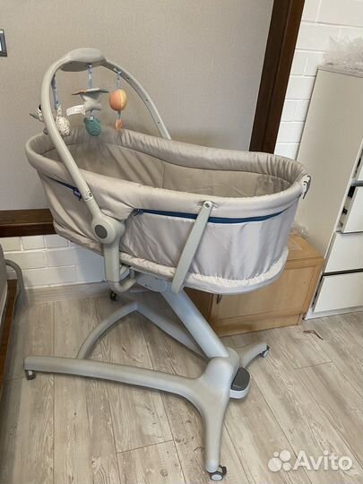 Кроватка люлька chicco