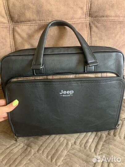 Мужской кожаный портфель новый