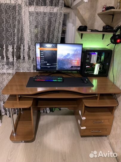 Компьютерный стол бу