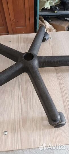 Крестовина для офисного кресла