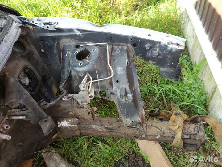 Лонжерон передний левый Bmw X5 Е53 3.8 2003