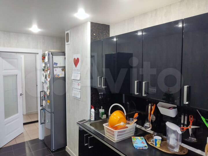 4-к. квартира, 76,8 м², 1/10 эт.