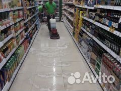 Мойка,чистка,размывка пола роторной машиной