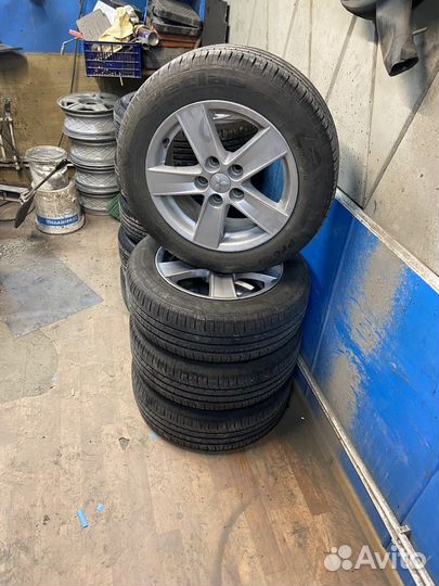 Колеса в сборе r16 летние 5 114.3