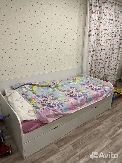 Кровать 90*200