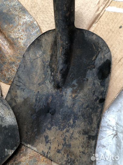 Лопаты Грабли тяпки косы