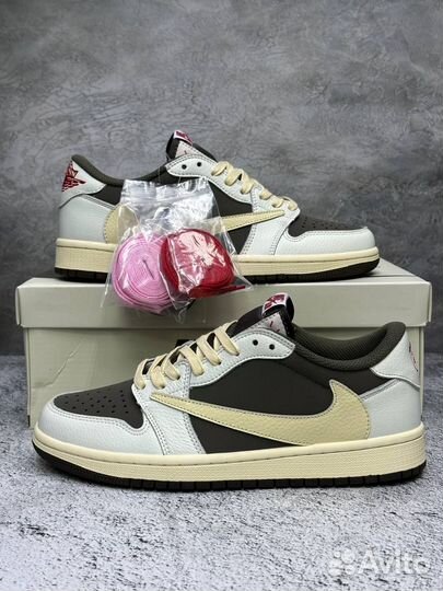 Nike air Jordan 1 travis scott reverse mocha