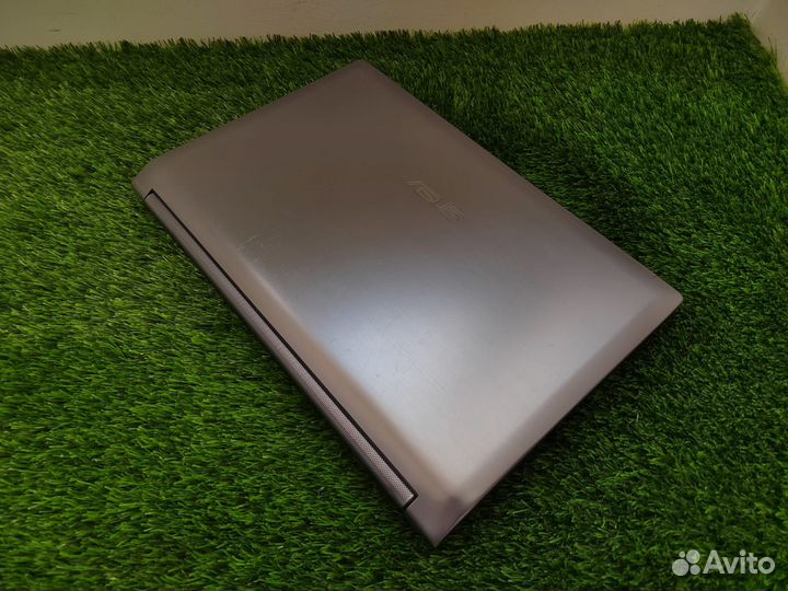 Asus N53SV (Core i5/8 RAM/SSD/Дискретное видео)