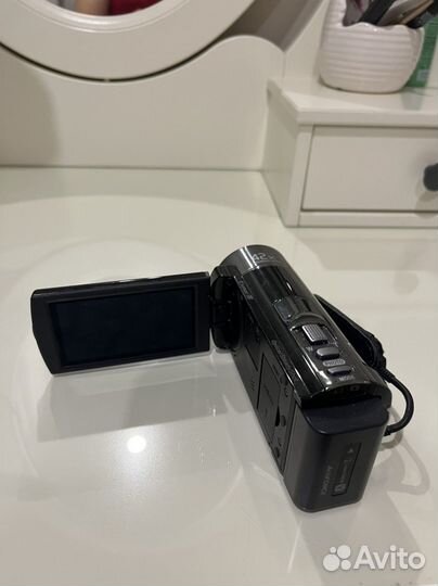 Цифровая видеокамера sony HDR-CX130E