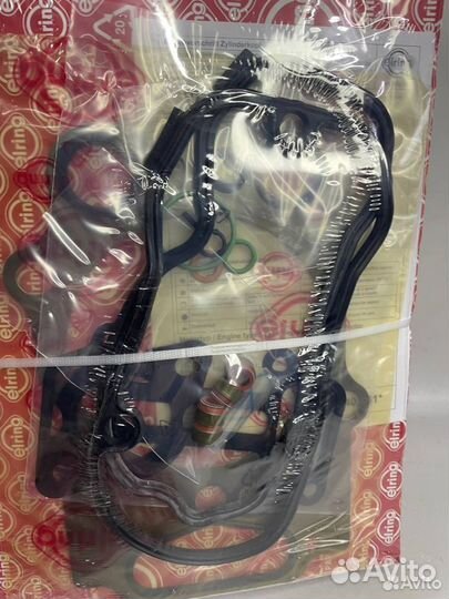 Комплект прокладок головки блока для Scania