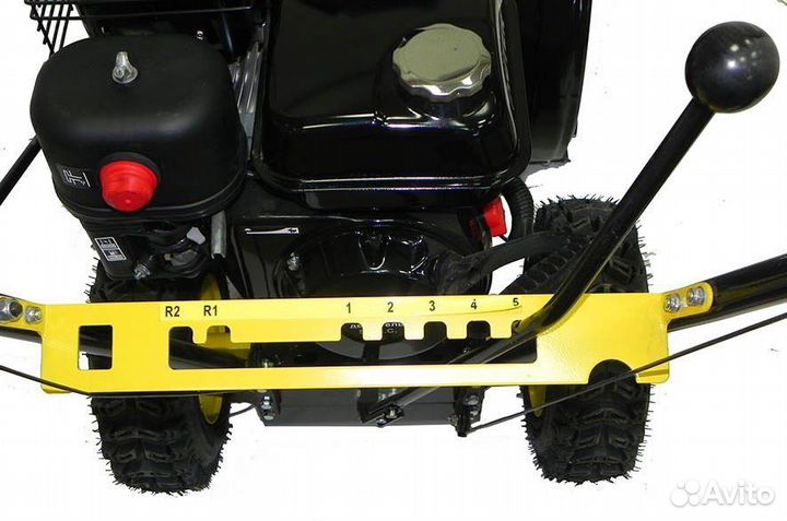 Снегоуборщик Huter SGC 4800B