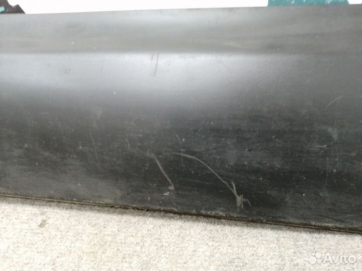 Накладка передней правой двери 80870-JD00A Nissan