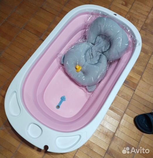 Детская ванночка для купания складная