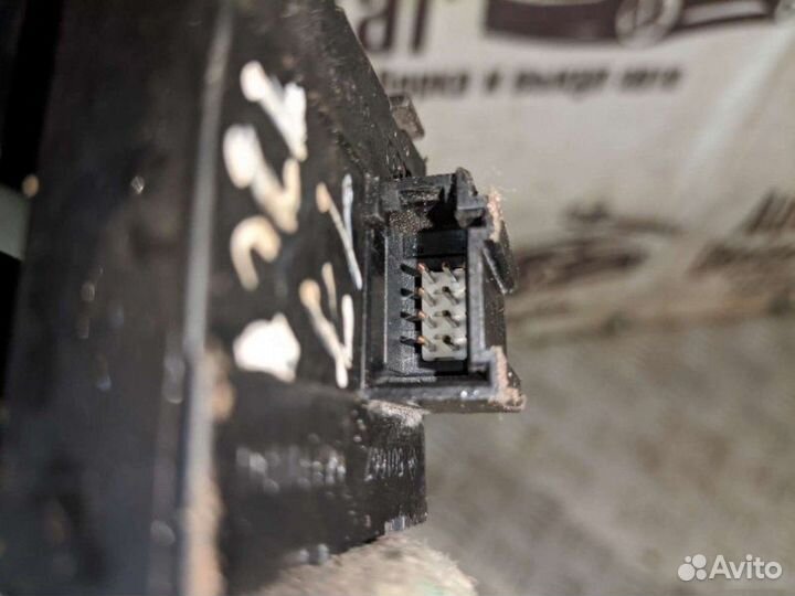 Блок управления стеклоподъемниками Audi A3 8L