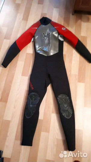 Гидрокостюм неопрен мокрый размер S 3-4мм