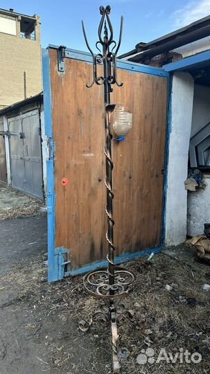 Вешалка в прихожую кованая