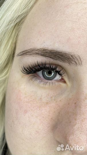 Наращивание ресниц / Брови