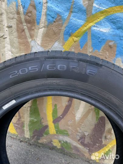 Nokian Tyres Hakka Blue 205/60 R16